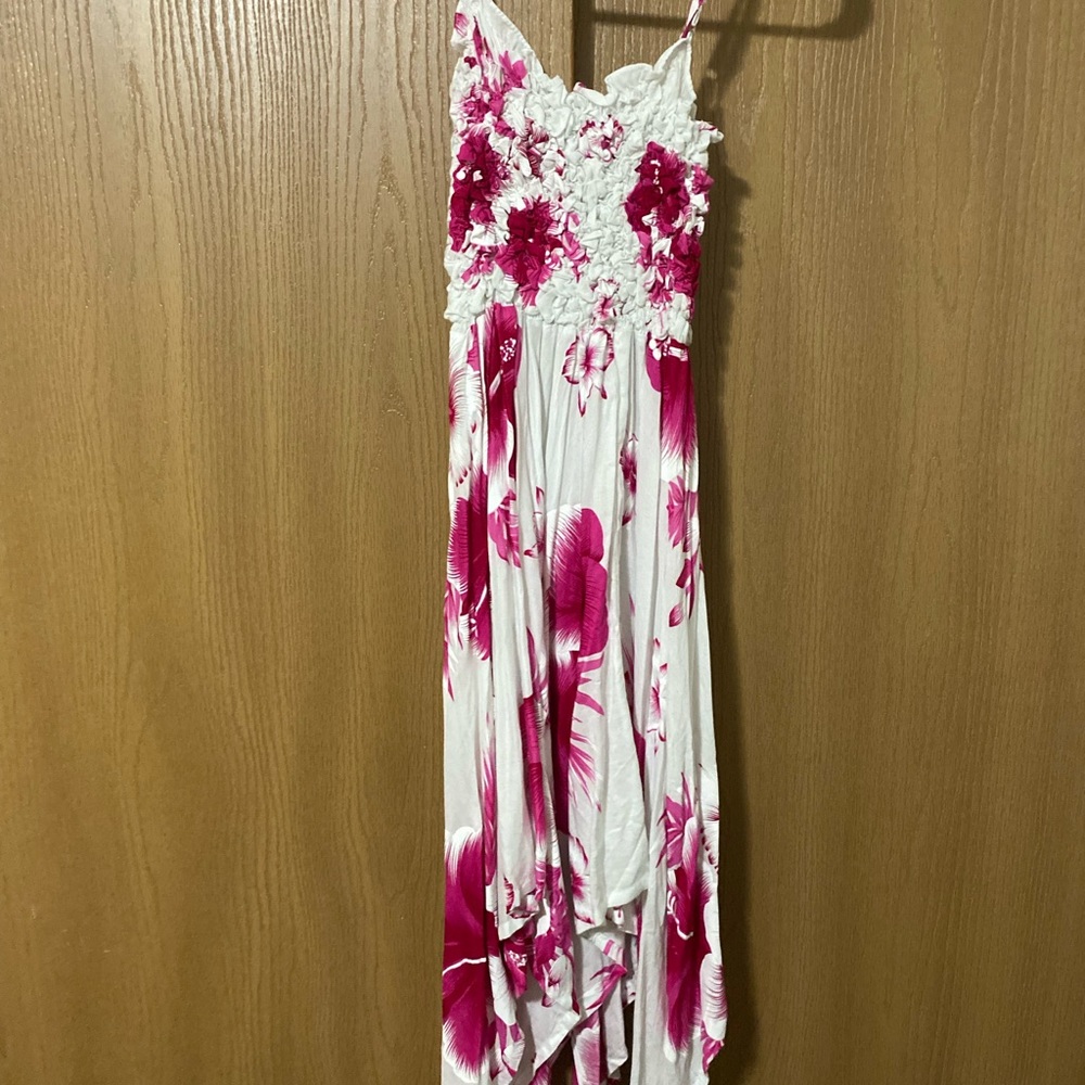 White and pink Flowey floral dress